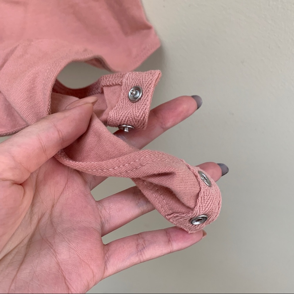 Pink bodysuit - Picture 5 of 6